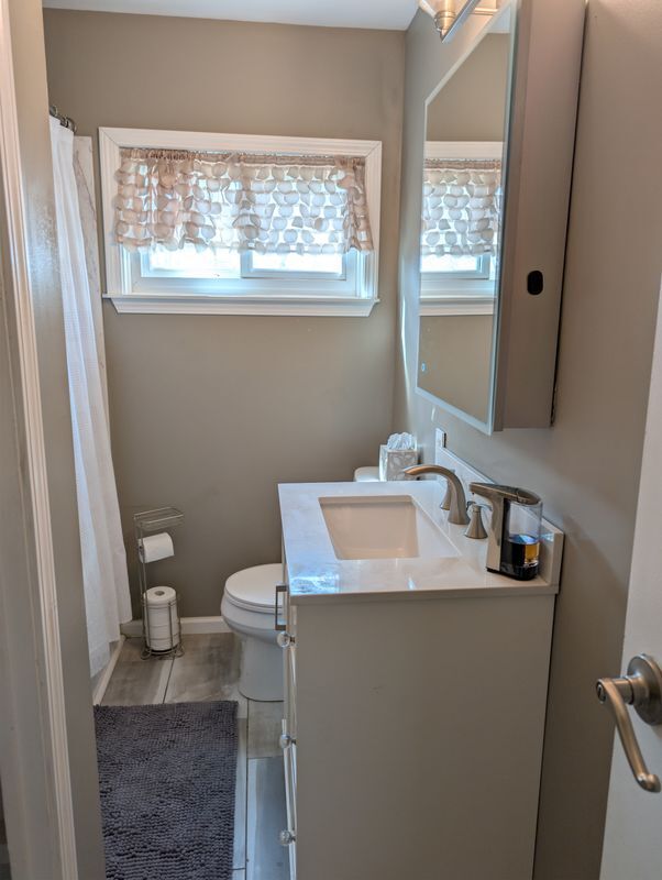 Photo - 2236 Warrick St