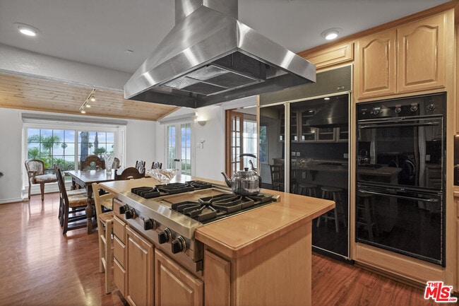 Photo - 29637 Pacific Coast Hwy