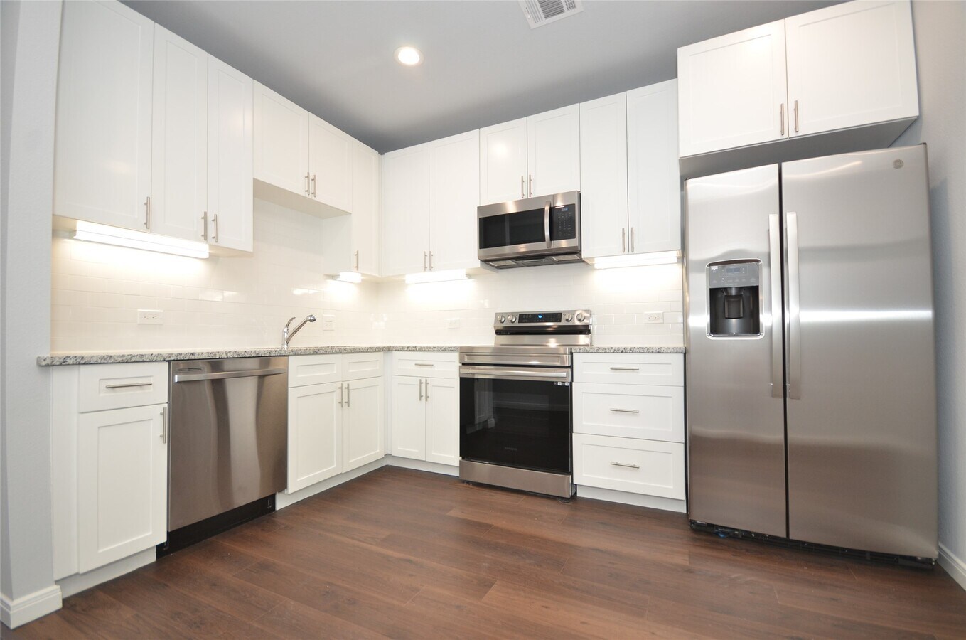 Photo - 18825 Luminescent Ln