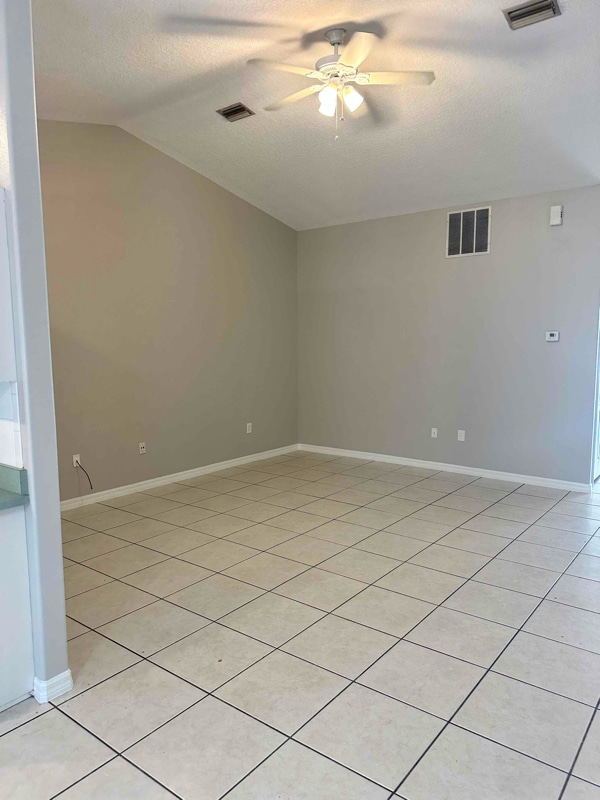 Photo - 160 Fenimore Ln Unit B