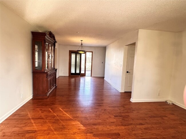 Photo - 3626 Blecha Rd