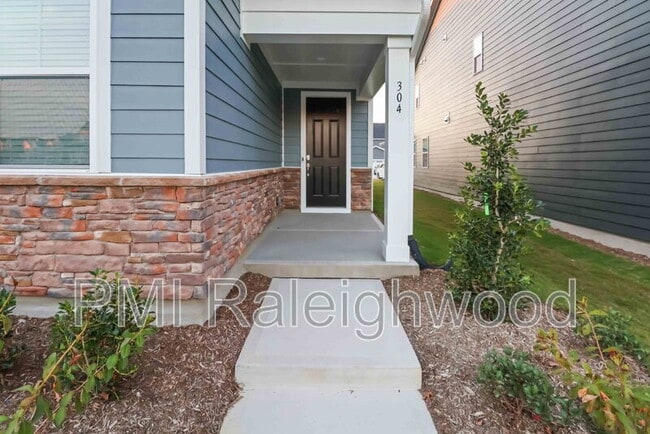 Photo - 304 Canyon Spring Trl