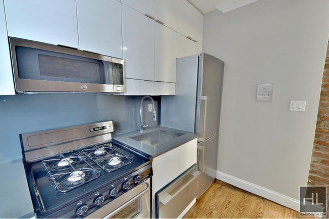 East 100th Street - East 100th Street Apartment Unit 2A