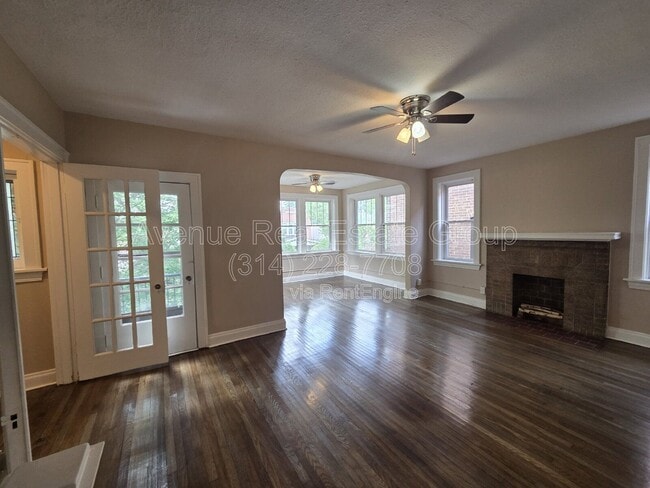 Photo - 4956 Holly Hills Ave