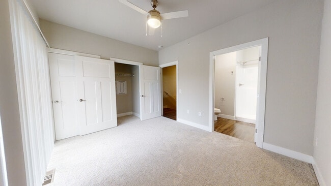 Photo - 200 Vine St