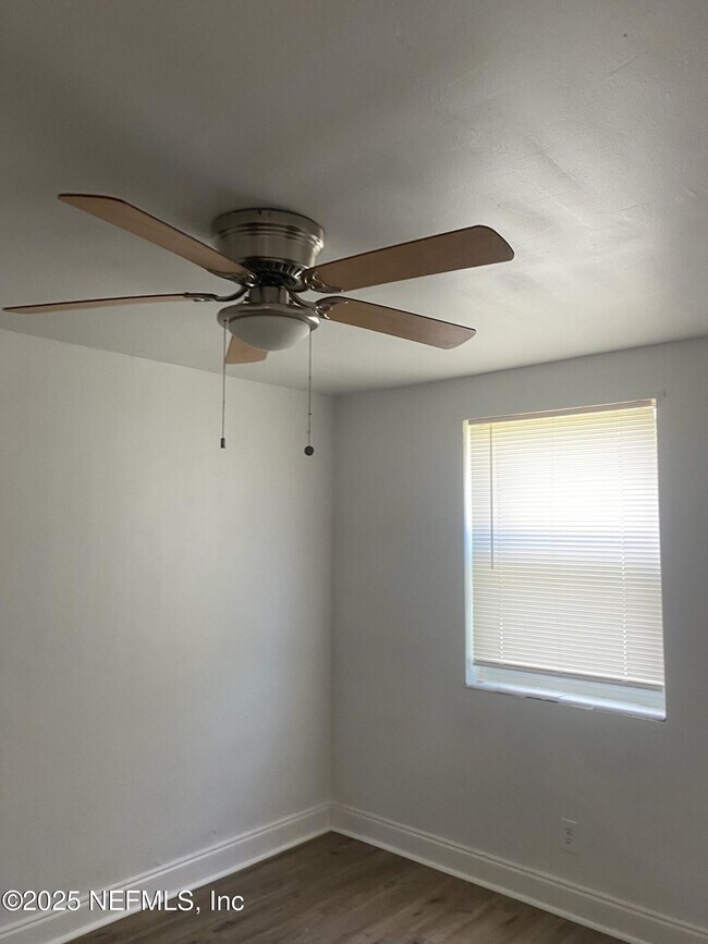 Photo - 232 Chelsea St Apartment Unit B2