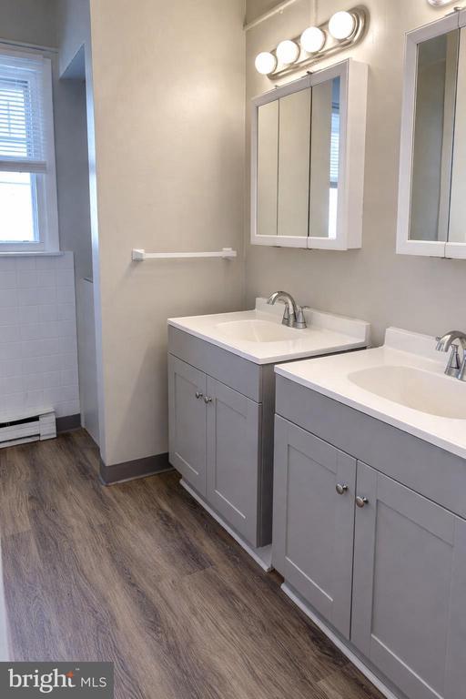 Building Photo - 14 Girard Rd S Unit APT A