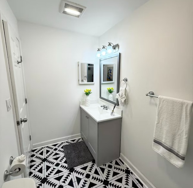 2515 Erato St Unit 201