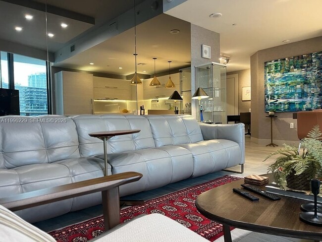 Photo - 45 SW 9th St Unidad 1401