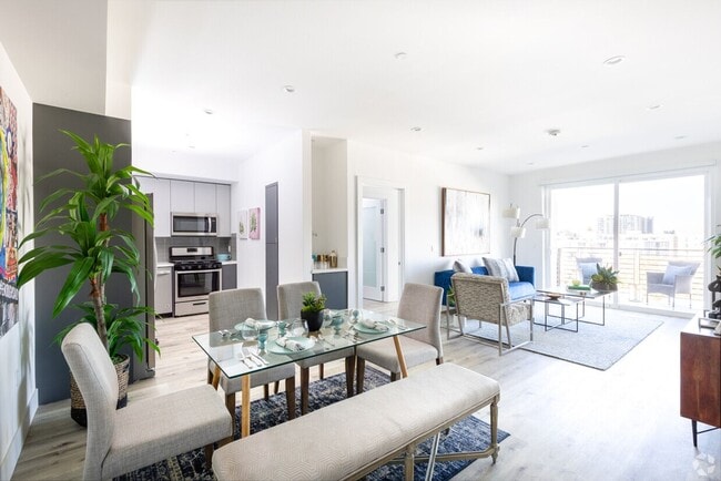 Photo - Destination NoHo