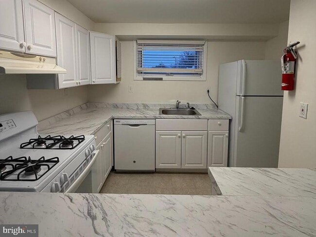 Photo - 5485 Harpers Farm Rd Unidad L6 (00028)