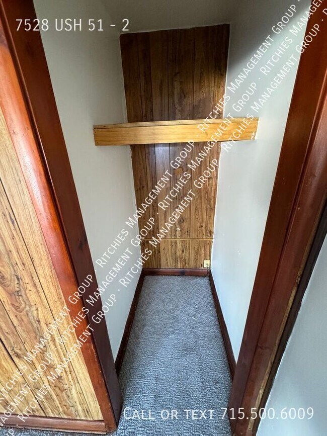 Photo - 7528 USH 51-2 Unit 2