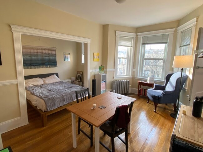 Photo - 45 Hemenway St Unit 3