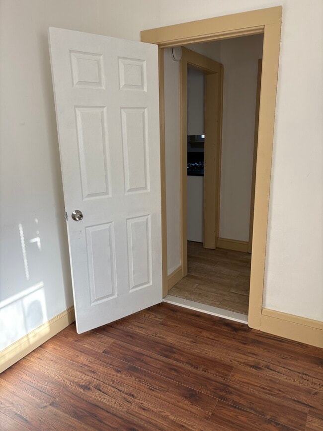 Photo - 314 South Ave E