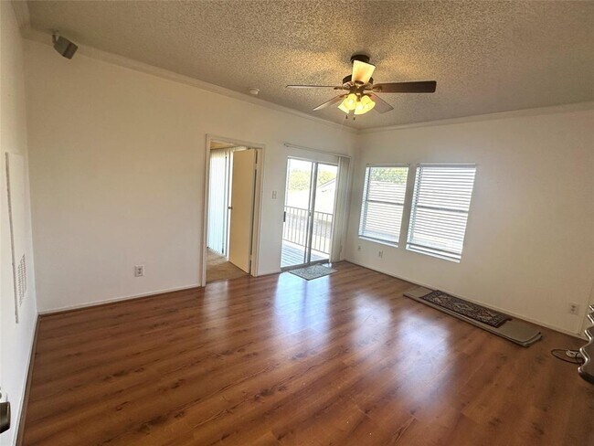 Photo - 12166 Metric Blvd Unit 339