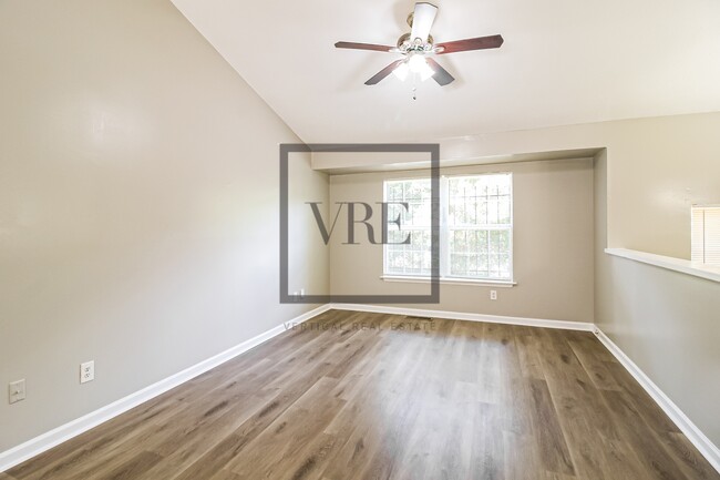 3696 Dogwood Farm Rd