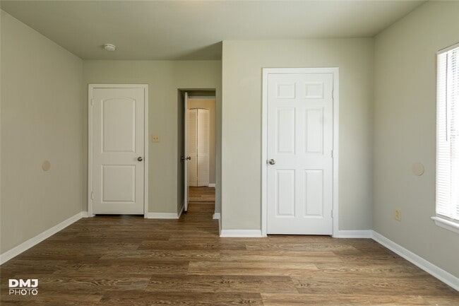 Photo - 3140 Boyd Ave