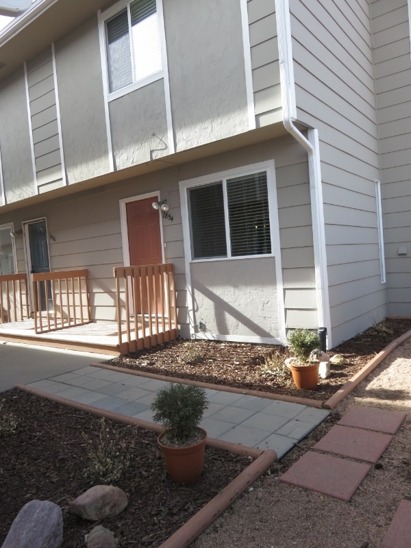 Photo - 1854 Zebulon Dr