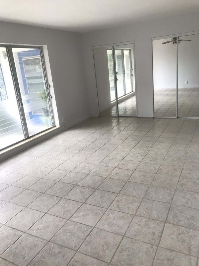 Photo - 1708 NE 20th Ave Unidad 6