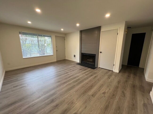 Photo - 12402 SW 14th St Unidad 12402