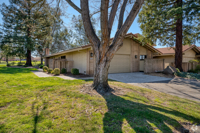 Building Photo - 7149 Murieta Pkwy Rental