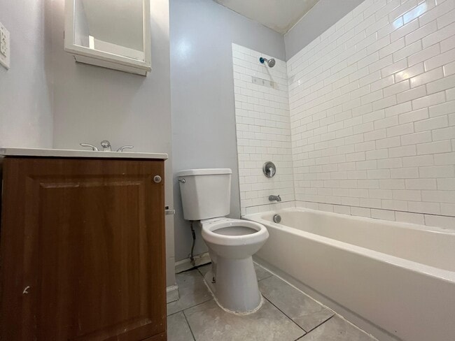 Photo - 124 Virginia Ave Unit 1F