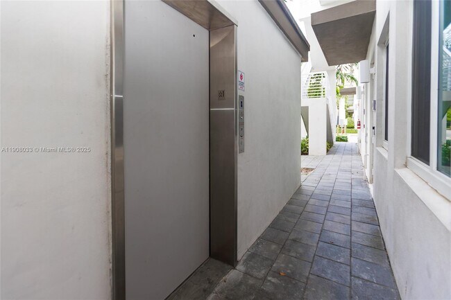 Photo - 6401 NW 103rd Pl Unit 301