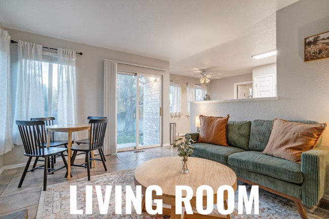 Photo - 13031 Dexter St