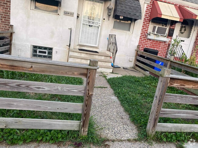 Building Photo - 4133 Lawndale St Rental
