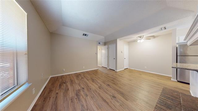 Photo - 1726 Patricia St
