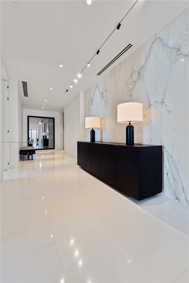 Photo - 300 Biscayne Blvd Way Unit 5101