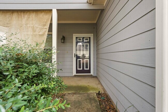 Photo - 10223 Dandyline Way