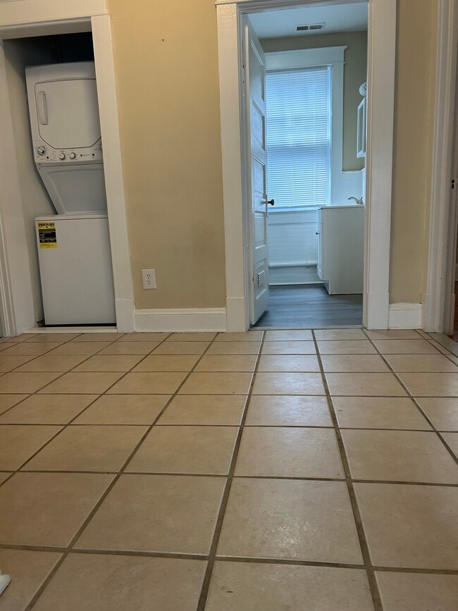 Photo - 1438 Westover Ave Unit 2