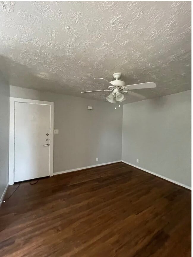 Building Photo - 1014 E 23rd St Unit 3 Rental