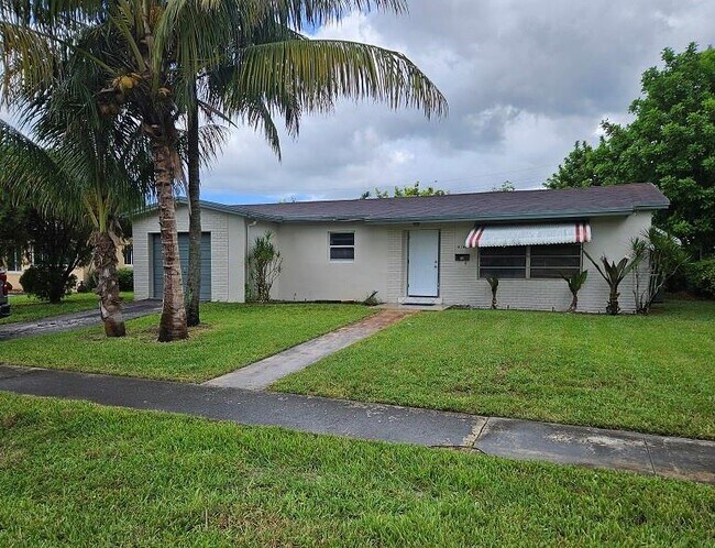 Building Photo - 6380 NW 25th Ct Rental