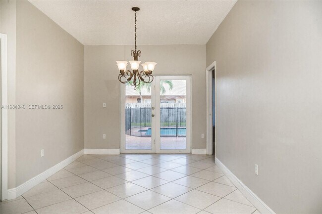 Photo - 13233 SW 203rd St