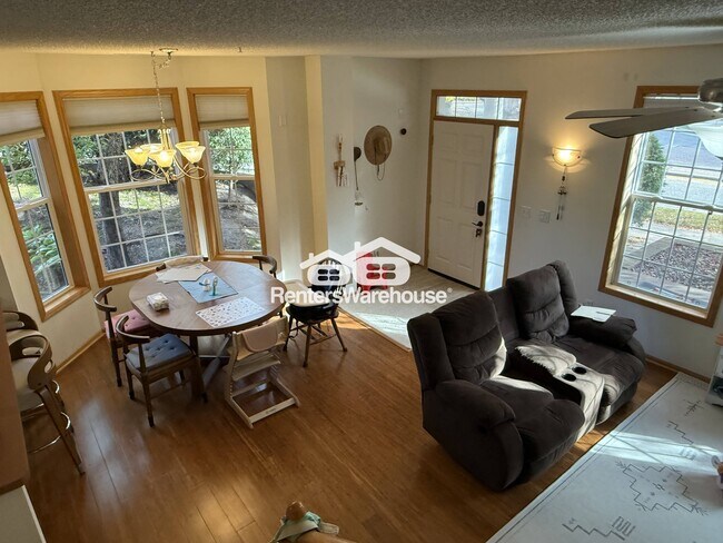 Photo - 3029 Hemingway Tr