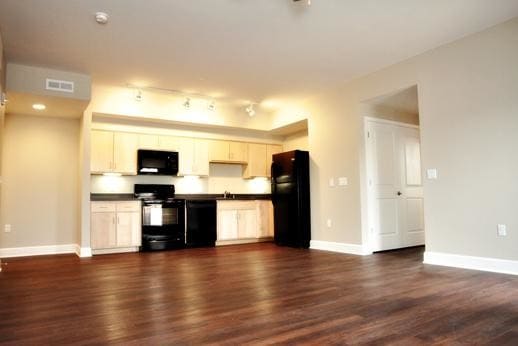 Parkside Apartments