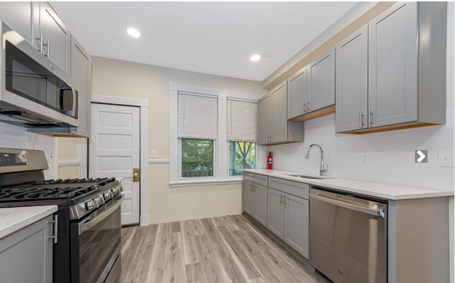 Photo - 42 Brackett St