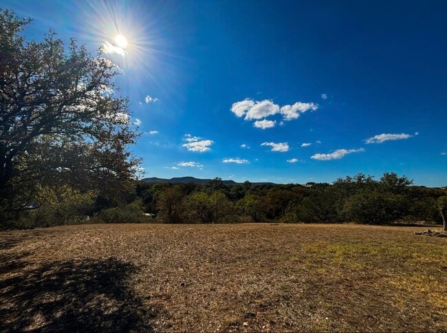 Photo - 209 Crest Dr