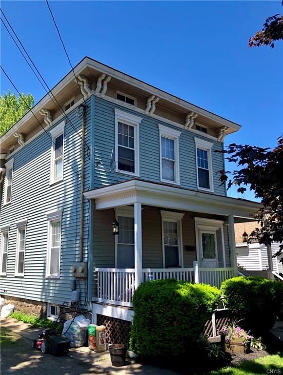 Photo - 294 W 5th St