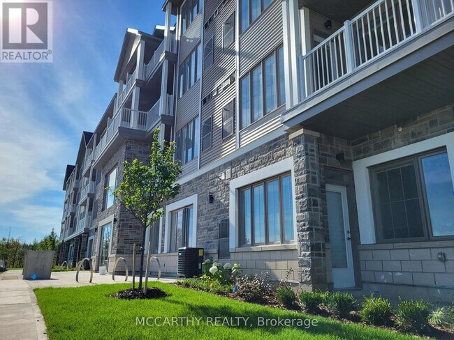 Photo - 270 Hagan St E Unit 114