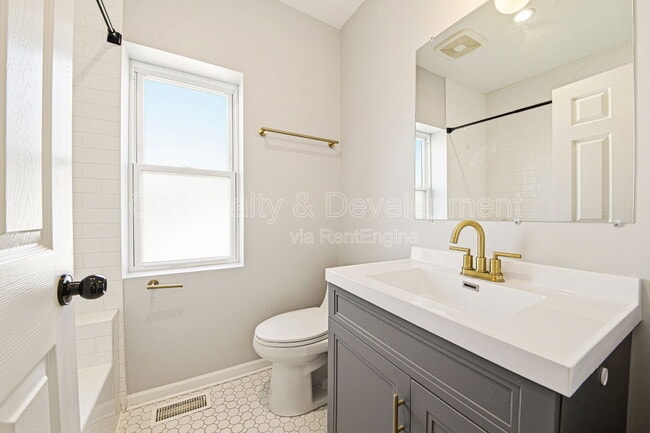 Photo - 2036 S 1st Ave