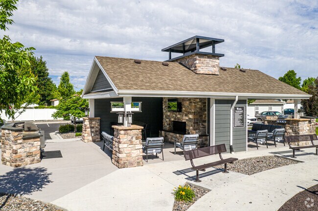 The Station Apartments at Gateway