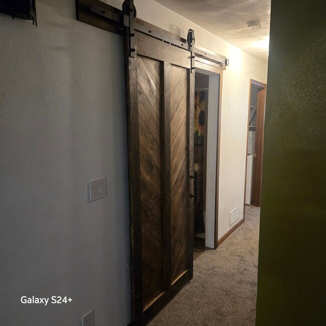 Photo - 321 Allan Ave Unit 321