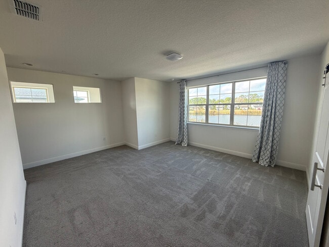 Photo - 7537 Wing Span Wy