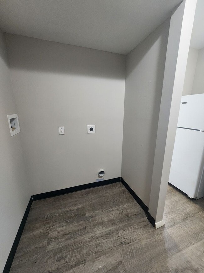 Photo - Spacious 2-Bedroom Townhome – Move-In Ready! Unidad RD4811