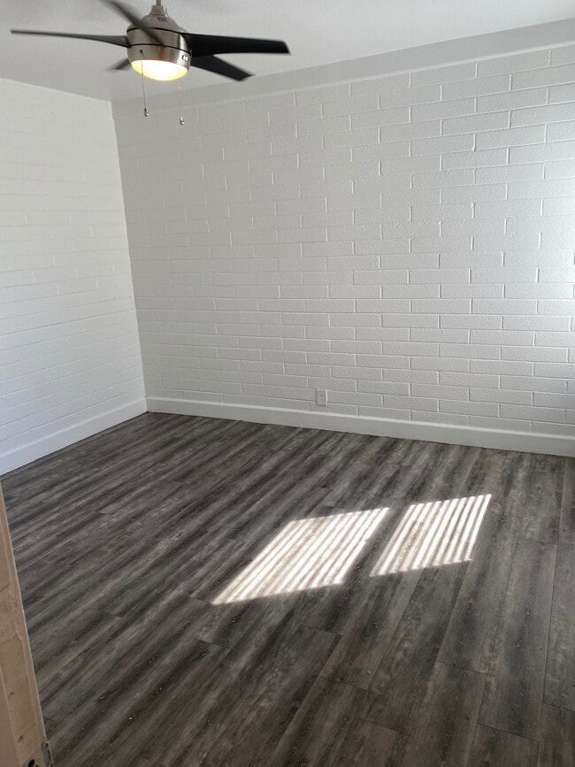 Photo - Canyon Greens