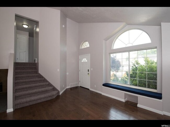 Photo - 2803 W 1100 N