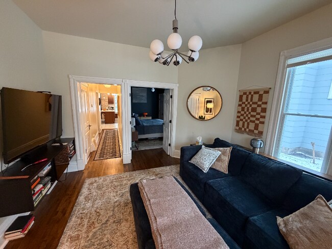 Photo - 1419 Jefferson St NE Unit 1